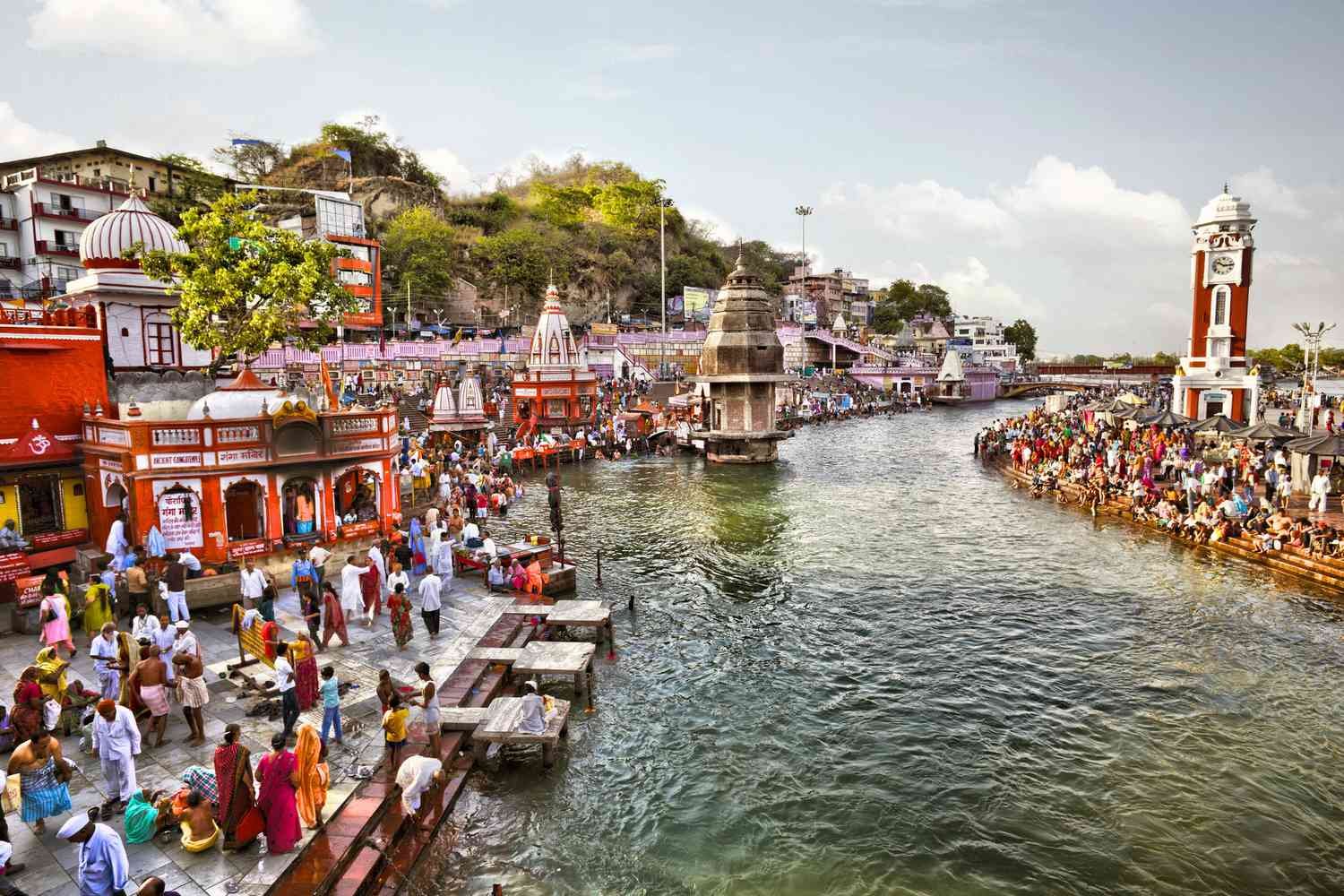 Ghaziabad to Haridwar Tempo Traveller